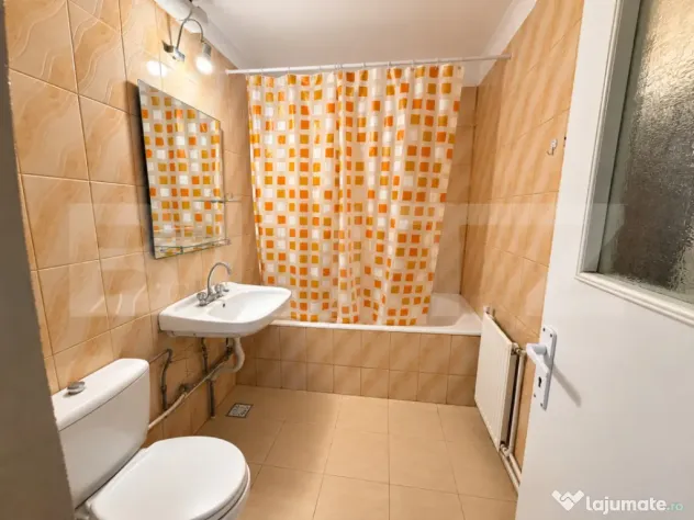 Apartament 3 camere, 66 mp, zona Cetate - Alba Iulia (Alba)