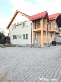 Casa 3 camere, 110.76 mp, zona Sud-Est