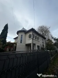 Zona spital , casa individuala, teren 504mp 