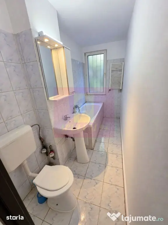 Garsoniera decomandata Drumul Taberei, metrou Valea Ialomitei - Bucuresti (Bucuresti-Ilfov)