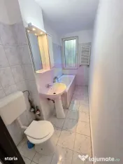 Garsoniera decomandata Drumul Taberei, metrou Valea Ialomitei 