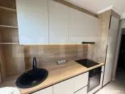 Apartament ultrafinisat, 2 camere decomandate , panorama , z 