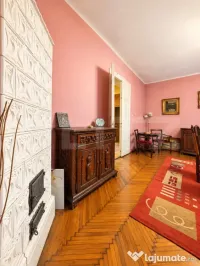 Casă istorică individuala, volume ample și multiple desti