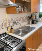 Apartament 2 camere semidecomandat , Craiovita