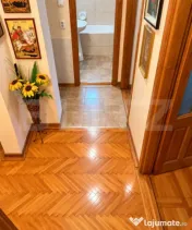 Apartament cu 3 camere DECOMANDAT, 73 mp cu balcon si 2 bai