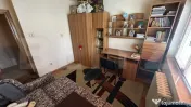 Apartament cu 3 camere DECOMANDAT, 73 mp cu balcon si 2 bai