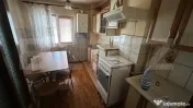 Apartament cu 3 camere DECOMANDAT, 73 mp cu balcon si 2 bai