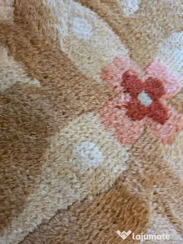 Covor de Lux tip Aubusson din lână cu model floral în relief