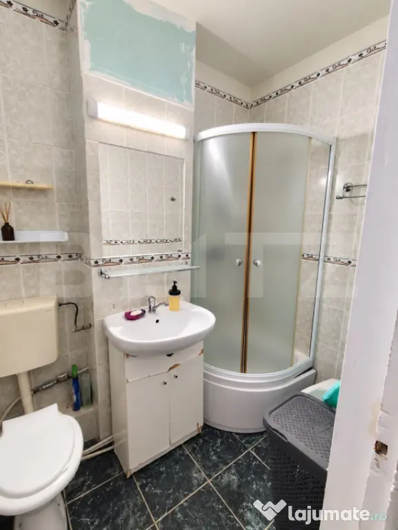 DE ÎNCHIRIAT – Apartament 2 camere decomandat în Deva, z - Deva (Hunedoara)