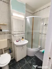 DE ÎNCHIRIAT – Apartament 2 camere decomandat în Deva, z 