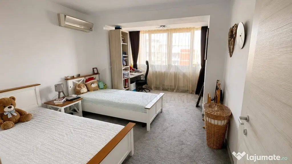 Apartament Baneasa 4 camere mobilat utilat in complex pazit - Bucuresti (Bucuresti-Ilfov)