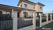 Casa individuala de vanzare cu 5 camere, 3 bai si garaj, Sag, Timis