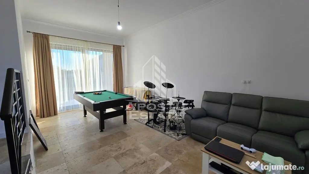 Casa individuala de vanzare cu 5 camere, 3 bai si garaj, Sag, Timis - Sag (Timis)
