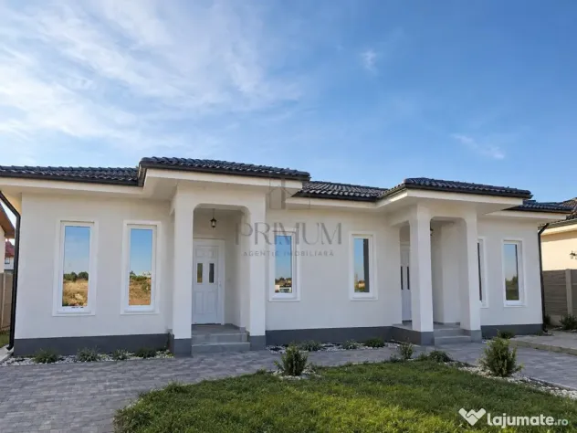 Duplex toate utilitatile - perete dublu - asfalt - Mosnita Noua (Timis)
