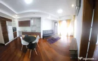 Inchiriere apartament 3 camere Cosmopolis,2 locuri de parcare incluse