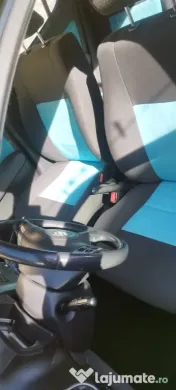 Vând Suzuki Splash 1.2 benzina 
