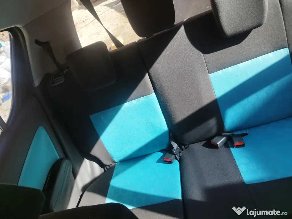 SUZUKI Splash 2009 — imagine 13