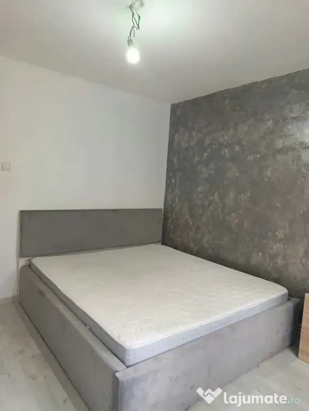 Apartament 3 camere, etaj intermediar, centrala proprie,zon - Ploiesti (Prahova)