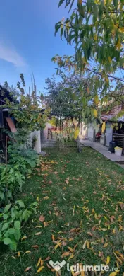 Casa 3 camere,curte si gradina 