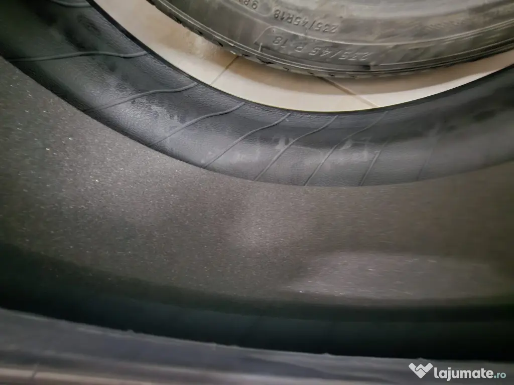 Cauciuru Michelin e-Primecy