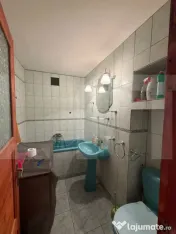 Apartament 3 camere decomandat ,72 mp utili, zona parculet R 