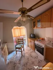 Apartament 3 camere decomandat ,72 mp utili, zona parculet R 