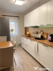 Apartament cu 3 camere, balcon, boxa si parcare concesionata