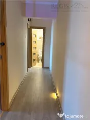 Apartament cu 3 camere, balcon, boxa si parcare concesionata