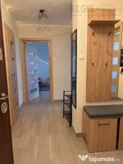 Apartament cu 3 camere, balcon, boxa si parcare concesionata