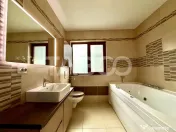 Duplex cu 5 camere de vanzare la cheie garaj curte si terasa 