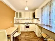 Duplex cu 5 camere de vanzare la cheie garaj curte si terasa 