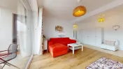 Apartament cu 2 camere de închiriat în UNO Brașov | Balcon generos 
