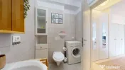 Apartament cu 2 camere de închiriat în UNO Brașov | Balcon generos 