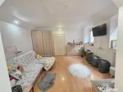 2 camere semidecomandat - Piata Sfatului - Centrul Istoric