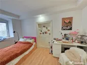 2 camere semidecomandat - Piata Sfatului - Centrul Istoric