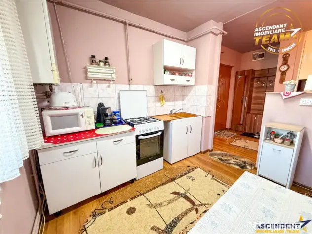 Apartament 2 camere, decomandat, etaj 2, Lenin, Sfantu Gheo - Sfantu Gheorghe (Covasna)