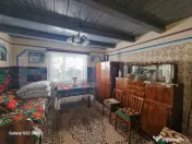 Casa batraneasca, cu gaz, teren de 1.000 mp in Berchiesu, co