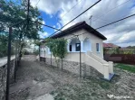 Casa cu teren 1000mp-Zona Lelesti