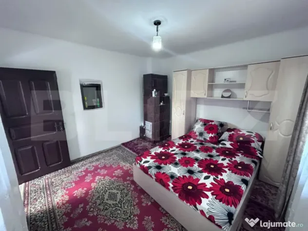 Casa cu teren 1000mp-Zona Lelesti - Targu Jiu (Gorj)