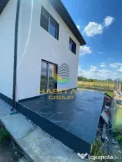 Vila individuala langa lac / 4 camere / 500 mp teren