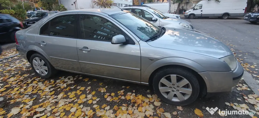 Vând Ford Mondeo