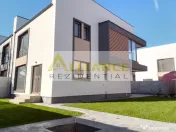 Vila 5 Camere | La 300 m de Blv.