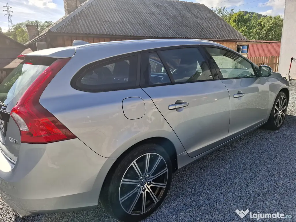 VOLVO V60 2017 — imagine 2