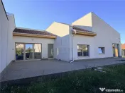 Duplex deosibit - teren generos - terasa mare