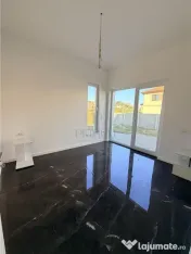 Duplex deosibit - teren generos - terasa mare