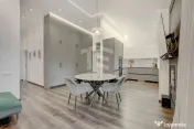 3 Camere Mobilat Utilat Complet Parcare Boxa Terasa superba