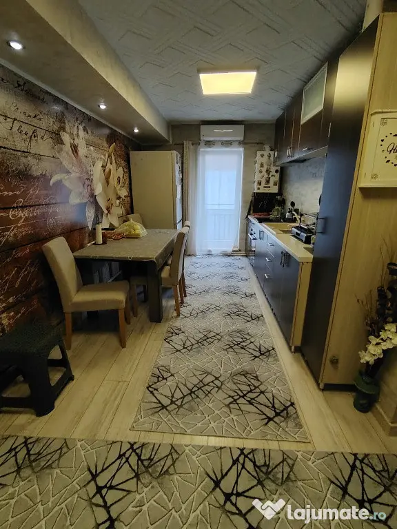 Vanzare Apartament 2 camere decomandat, 57 mp , Florilor - Floresti (Cluj)