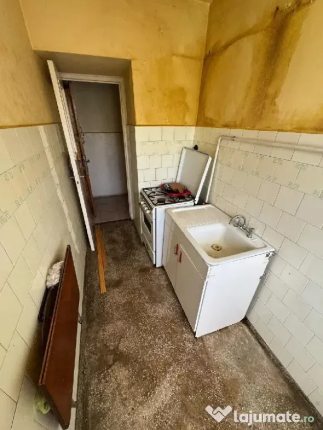 SOARELUI - 2 CAMERE - BALCON - BLOC ANVELOPAT - ACOPERIS DE - Timisoara (Timis)