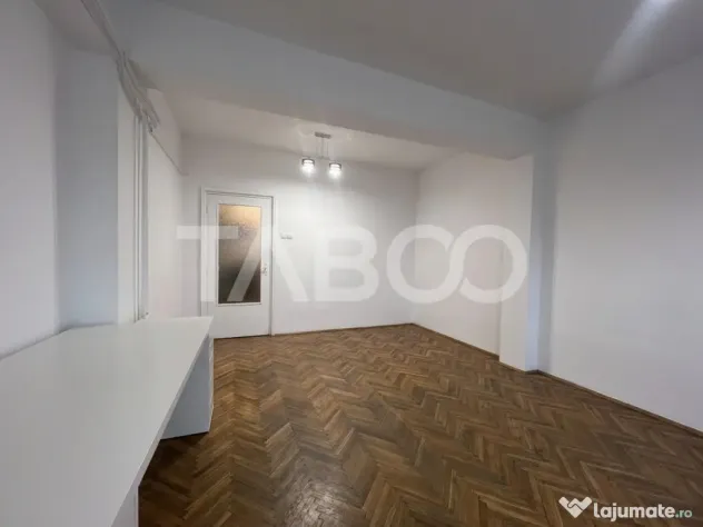 Apartament de vanzare cu 4 camere decomandate in Marasti lan - Cluj-Napoca (Cluj)