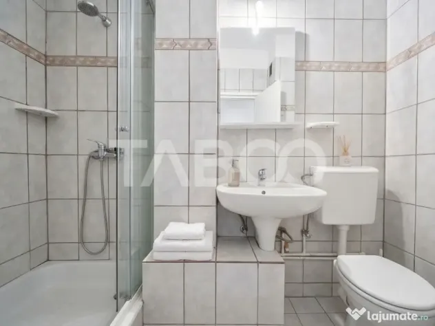 Apartament de vanzare cu 4 camere decomandate in Marasti lan - Cluj-Napoca (Cluj)